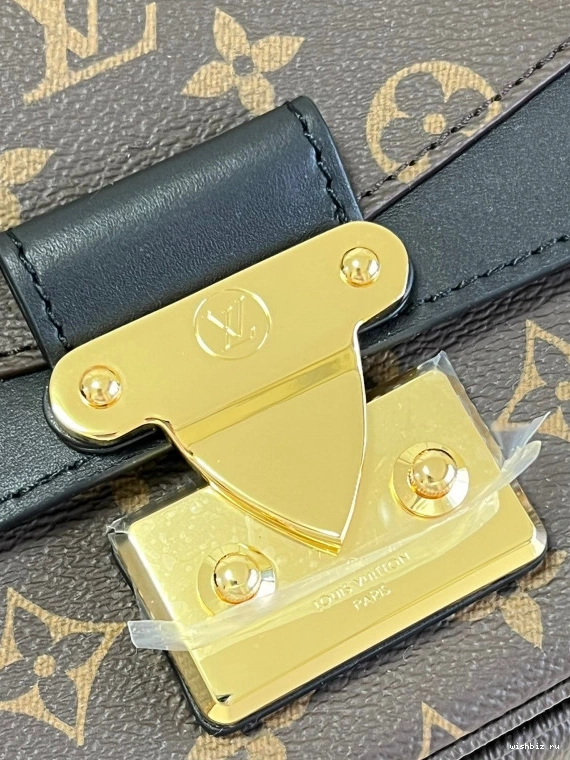 WIS LOUIS MARCEAU VUITTON 0821